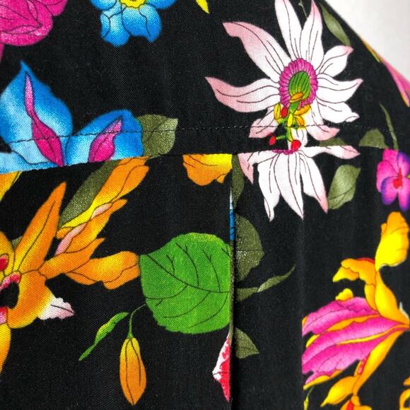 Anthropologie 11 1 Tylho black multicolor floral button down top size Small - Picture 13 of 15